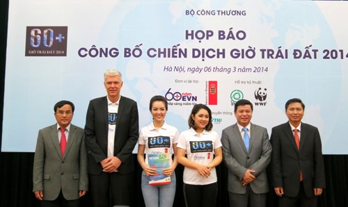 Chiến dịch giờ Trái đất 2014: “Hãy hành động để trái đất thêm xanh”  - ảnh 1